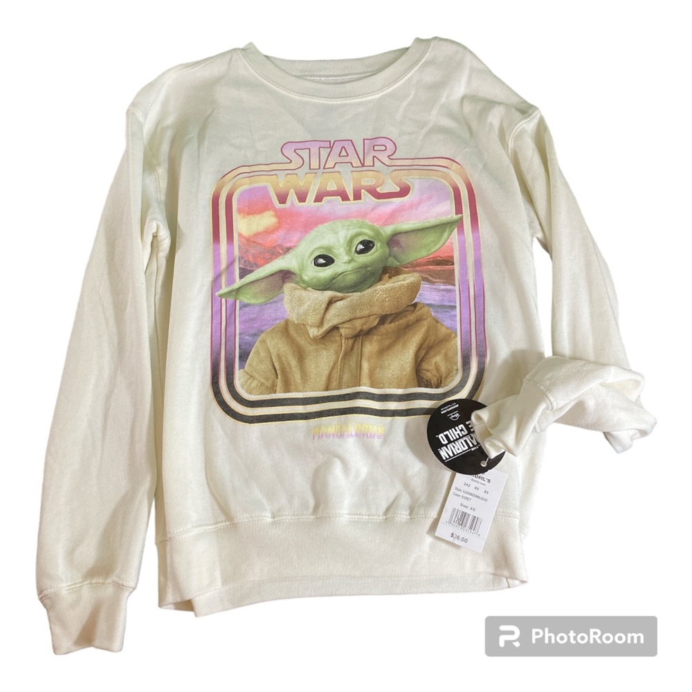 Brand new Star Wars Baby Yoda Grogu Mandalorian Sweatshirt Size XS
